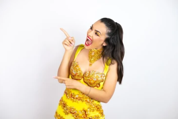 A Comprehensive Guide to Varied Gestures Women Adore